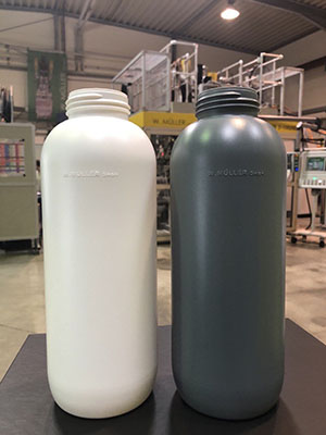 Resim1: Test serisi için, şişeler saf PCR’den (solda) ve ayrıca içinde ve dışında işlenmemiş bir malzeme tabakası bulunan şişelerden yapılmıştır.